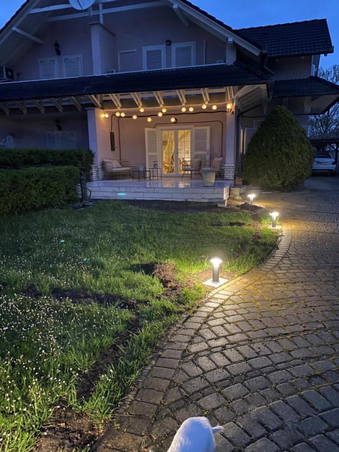 Villa Scamard Zamárdi Esterno foto