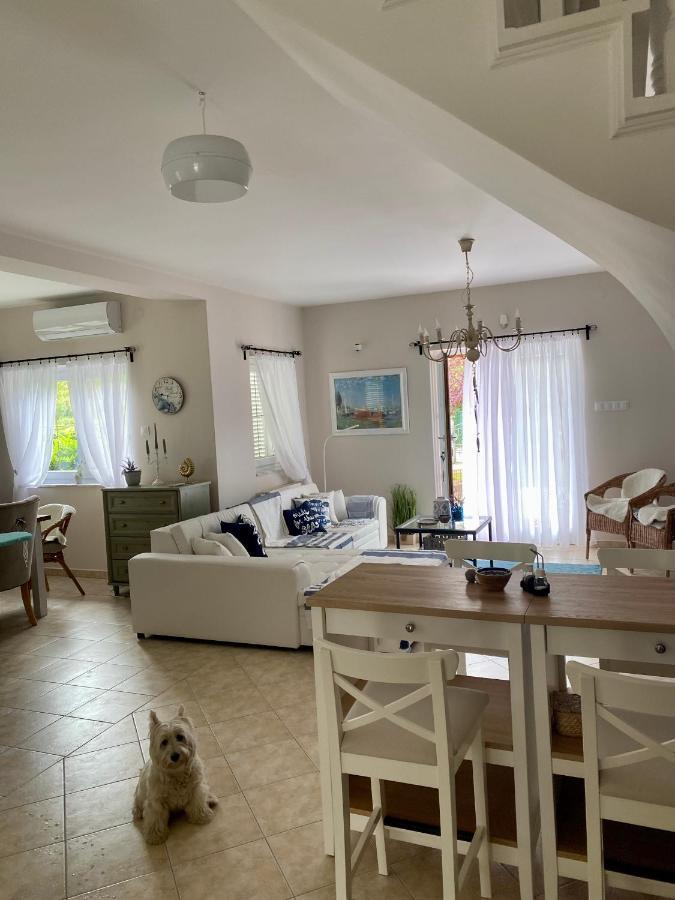 Villa Scamard Zamárdi Esterno foto